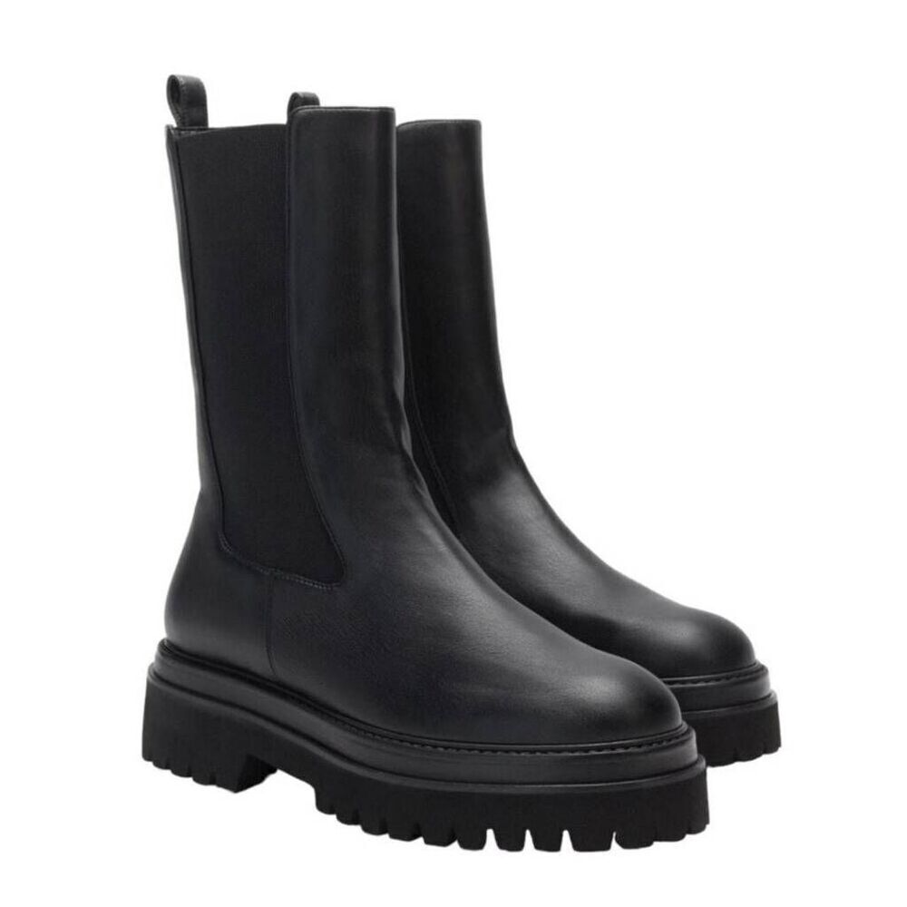 Good American Chelsea Boot - Picture 4 of 9
